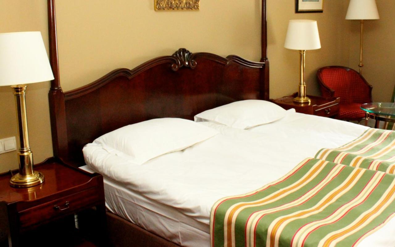 Dwor Sierakow Hotel ห้อง รูปภาพ